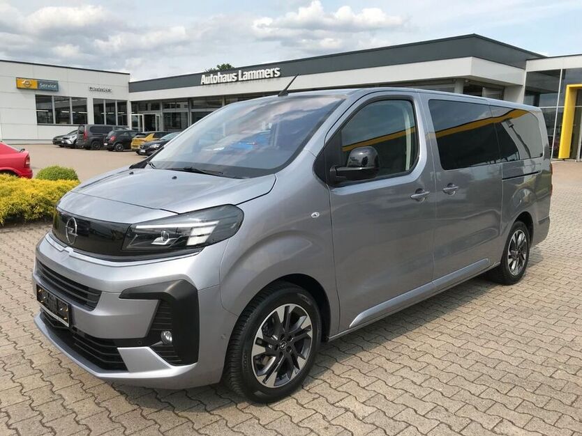 Zafira Life
