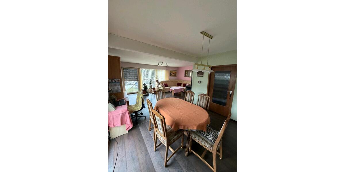 Einfamilienhaus Schönthal - 12 Zimmer, 140 m&sup2;, 225.000&euro; | Angebot:24886146