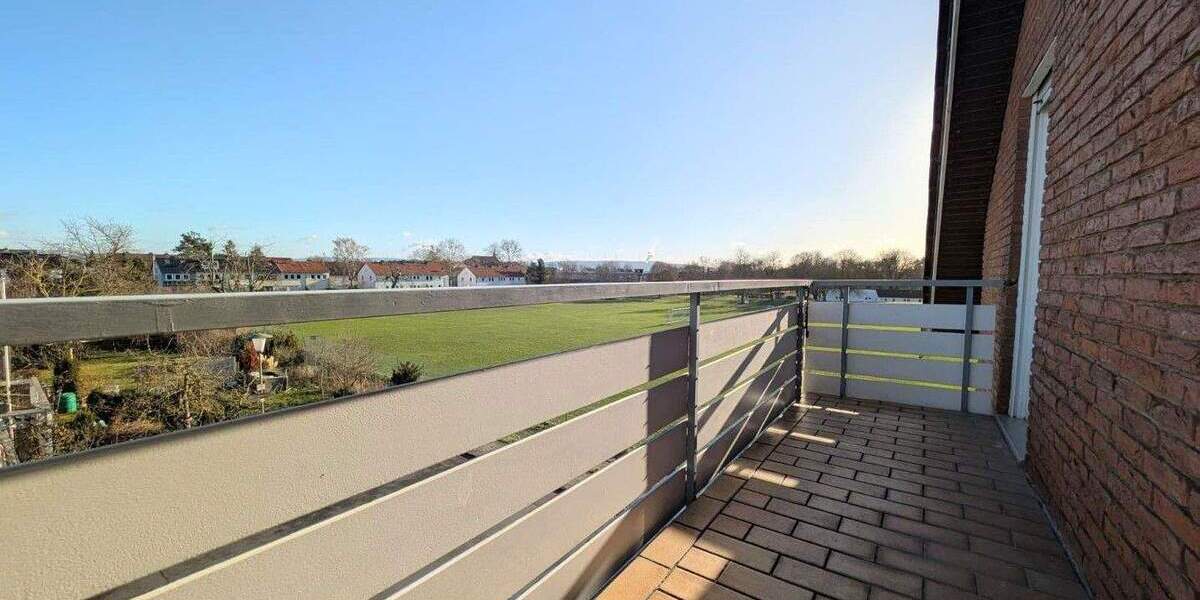 Etagenwohnung Kassel Wehlheiden - 3 Zimmer, 85 m&sup2;, 289.000&euro; | Angebot:25374548