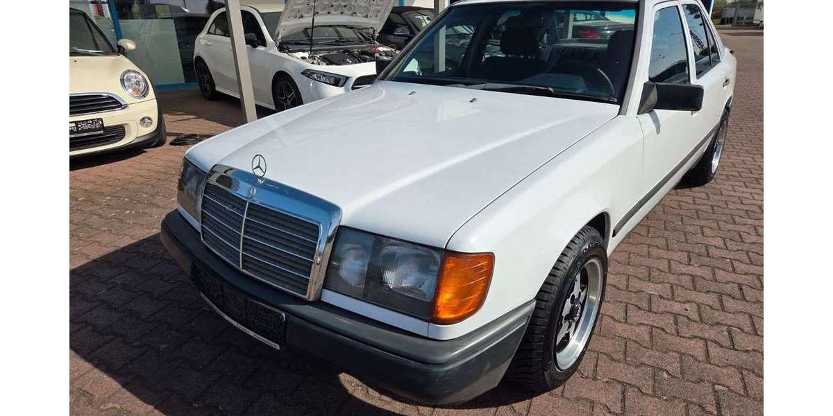 Mercedes-Benz 200 243.000 km 5.990 &euro; Karlstein am Main 63791