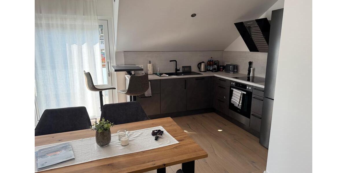 Dachgeschoßwohnung Sinsheim - 3 Zimmer, 87 m&sup2;, 419.000&euro; | Angebot:24788390