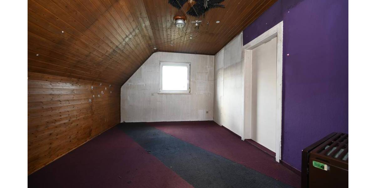 Einfamilienhaus Neumarkt Altenhof - 4 Zimmer, 90 m&sup2;, 200.000&euro; | Angebot:26450980