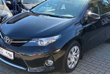 Toyota Auris 85.000 km 10.990 &euro; Chemnitz 09116