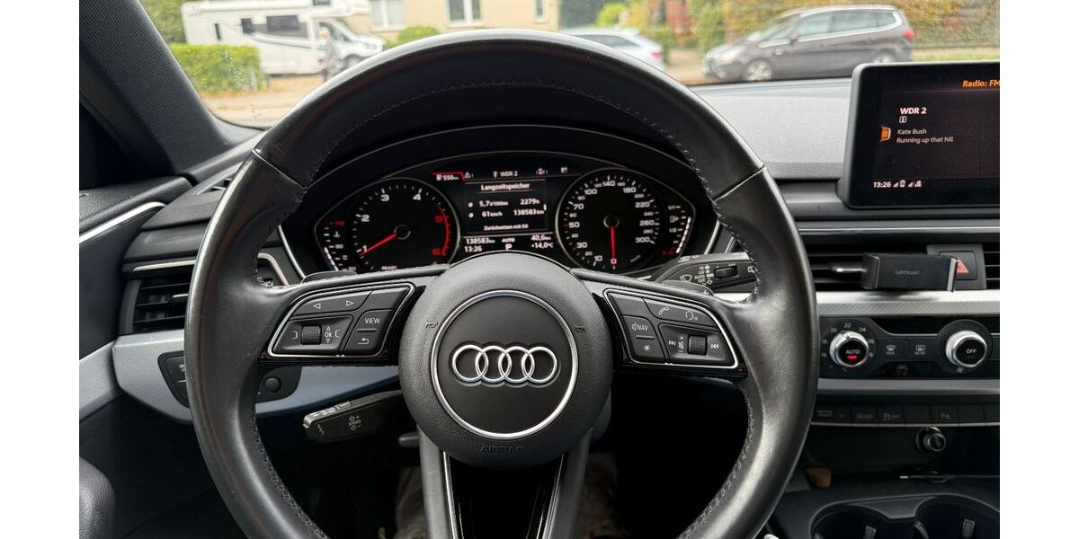 Audi A4 139.300 km 17.999 &euro; Düsseldorf 40489