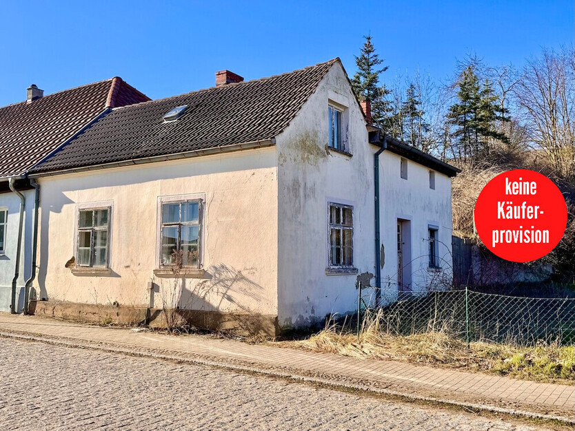 HORN ImmobilieN ++ RESERVIERT++kleines Haus mit kleinem Garten in Penkun, sanierungsbedürftig