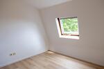 Dachgeschoßwohnung Delmenhorst - 2 Zimmer, 64 m&sup2;, 540&euro; | Angebot:26680286