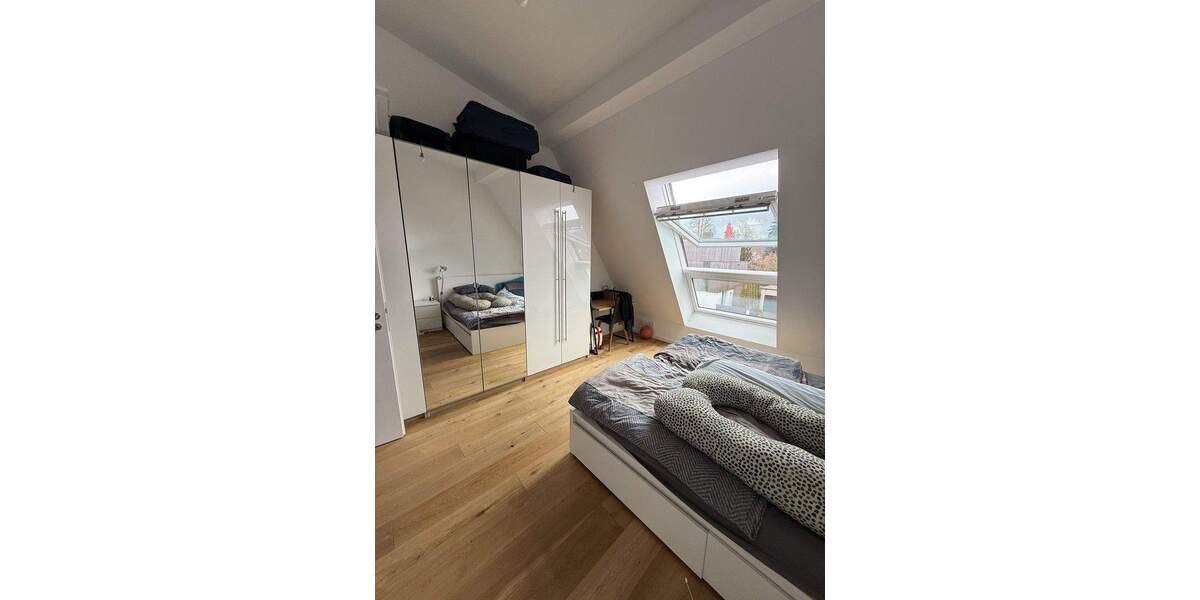 Reihenmittelhaus München Untergiesing-Harlaching - 5 Zimmer, 117 m&sup2;, 2.900&euro; | Angebot:24937018