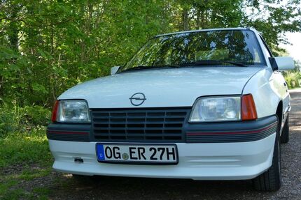 Opel Kadett 105.600 km 4.300 &euro; Zell a.H. 77736