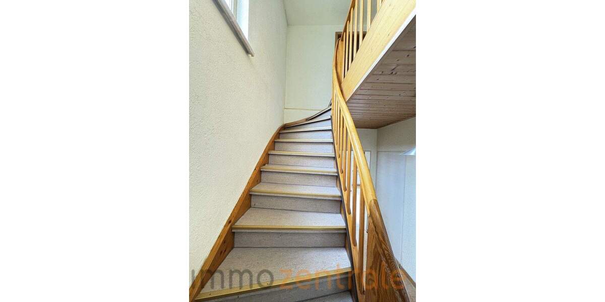 Reihenendhaus Gunzenhausen - 5 Zimmer, 118 m&sup2;, 355.000&euro; | Angebot:25771473