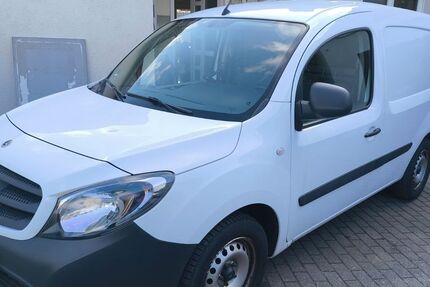 Mercedes-Benz Citan 138.000 km 10.450 &euro; Besigheim 74354