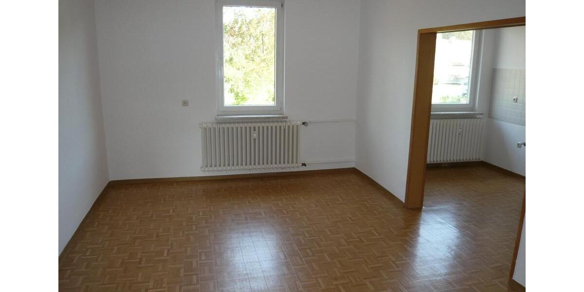 Etagenwohnung Bad Brückenau - 4 Zimmer, 149 m&sup2;, 790&euro; | Angebot:25650909