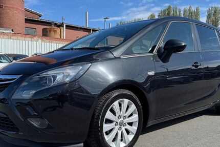 Opel Zafira 149.000 km 8.900 &euro; Bocholt 46395