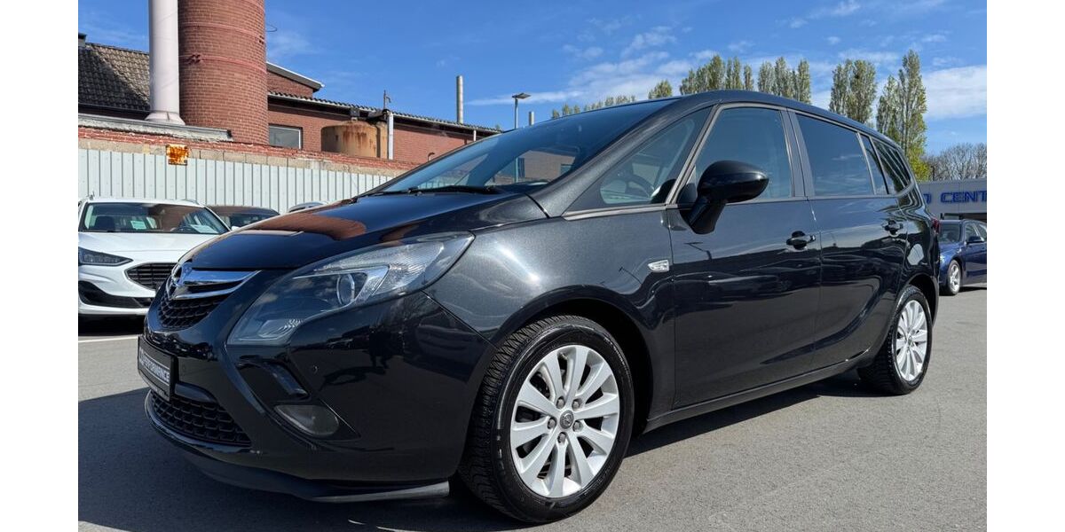Opel Zafira 149.000 km 8.900 &euro; Bocholt 46395