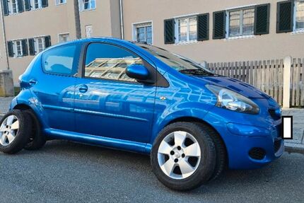 Toyota Aygo (X) 121.000 km 2.850 &euro; Nürnberg 90429