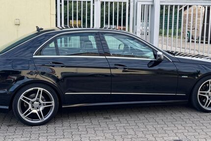 Mercedes-Benz E 250 112.000 km 12.500 € Jockgrim 76751