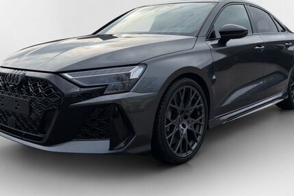 Audi RS3 1.500 km 67.940 &euro; Meiningen 98617