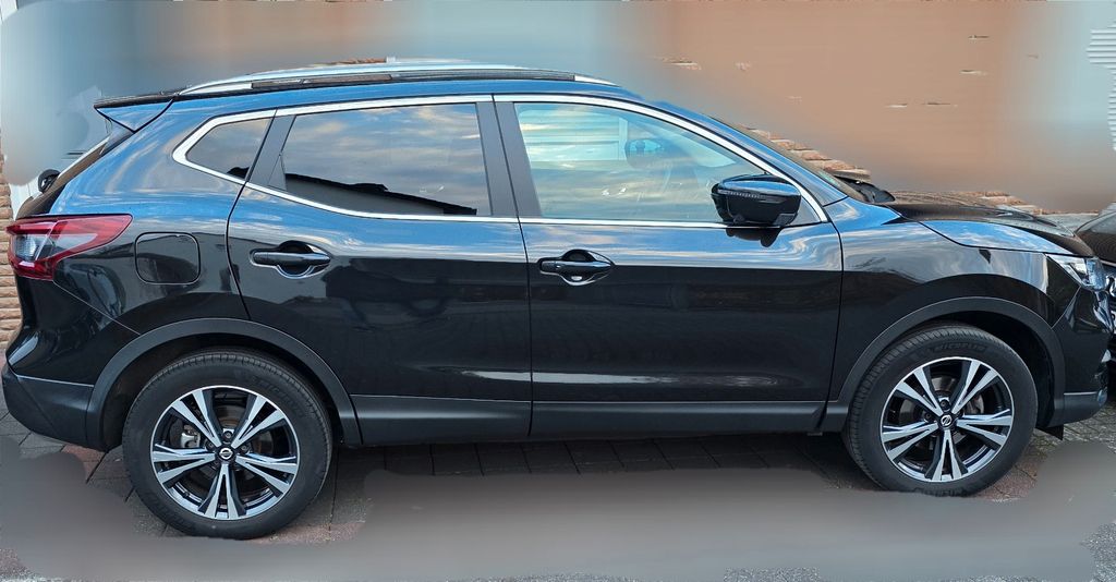 Nissan Qashqai 37.900 km 16.950 &euro; Schloß Holte-Stukenbrock 33758