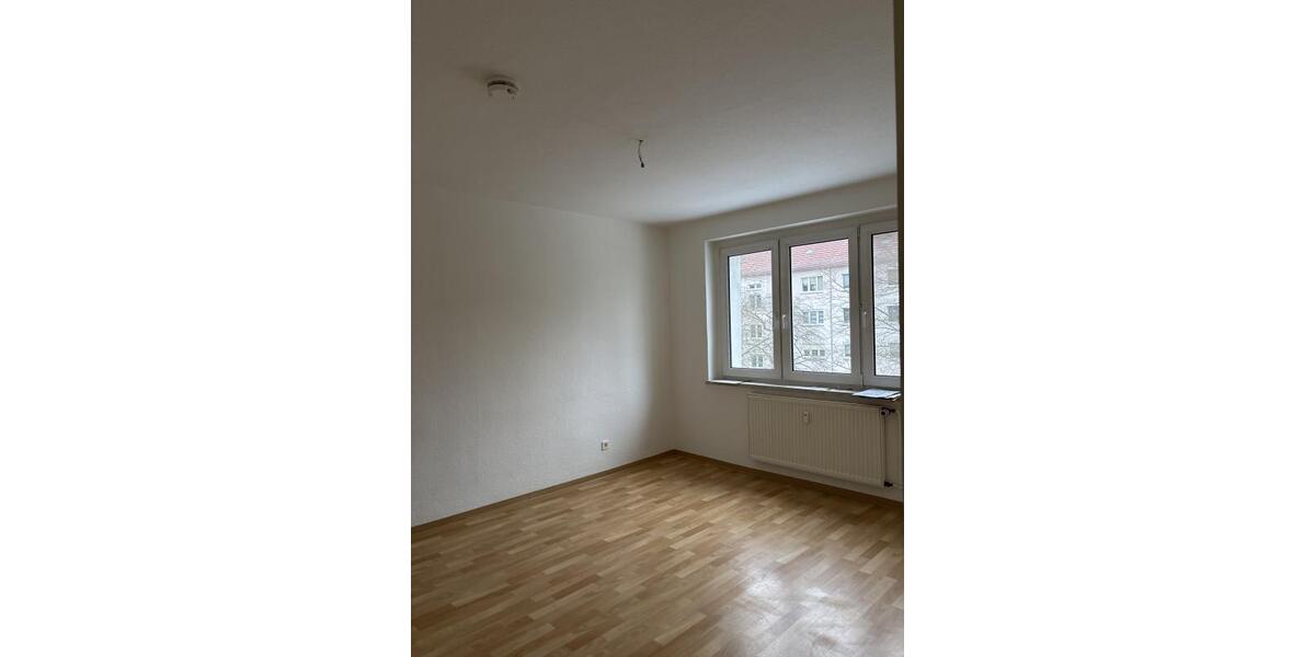 Etagenwohnung Finsterwalde - 2.5 Zimmer, 59 m&sup2;, 387&euro; | Angebot:25883938
