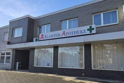 Wohn-Geschäftshaus bietet viele Gestaltungsmöglichkeiten! z.B. Praxis,- Büro,-Wohnräume; aufstockbar 8 zimmer