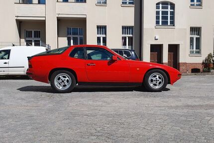 Porsche 924 189.000 km 7.600 &euro; Berlin 13088