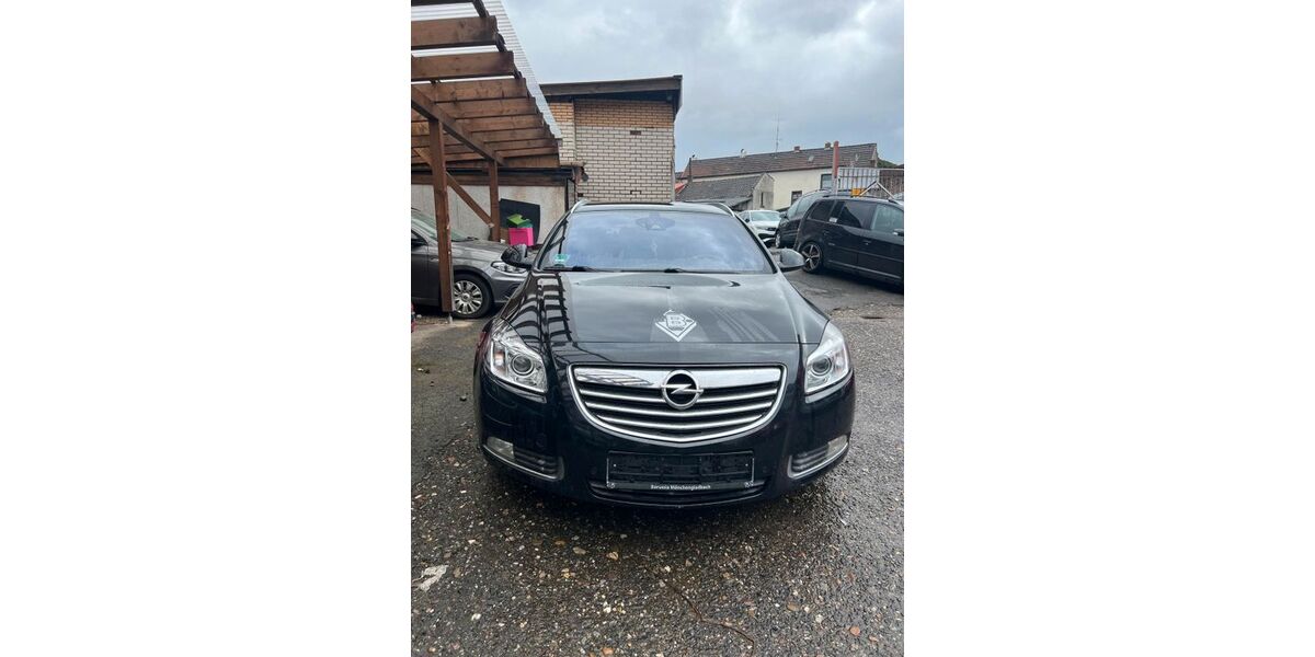 Opel Insignia 175.000 km 6.899 &euro; Düsseldorf 40231