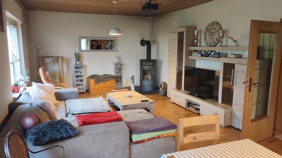 Einfamilienhaus Versmold - 4 Zimmer, 159 m&sup2;, 1.100&euro; | Angebot:26296634