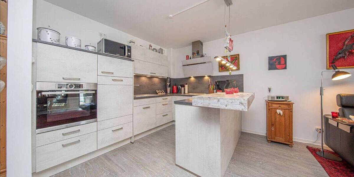 Etagenwohnung Rendsburg - 3 Zimmer, 81 m&sup2;, 75.000&euro; | Angebot:26881710