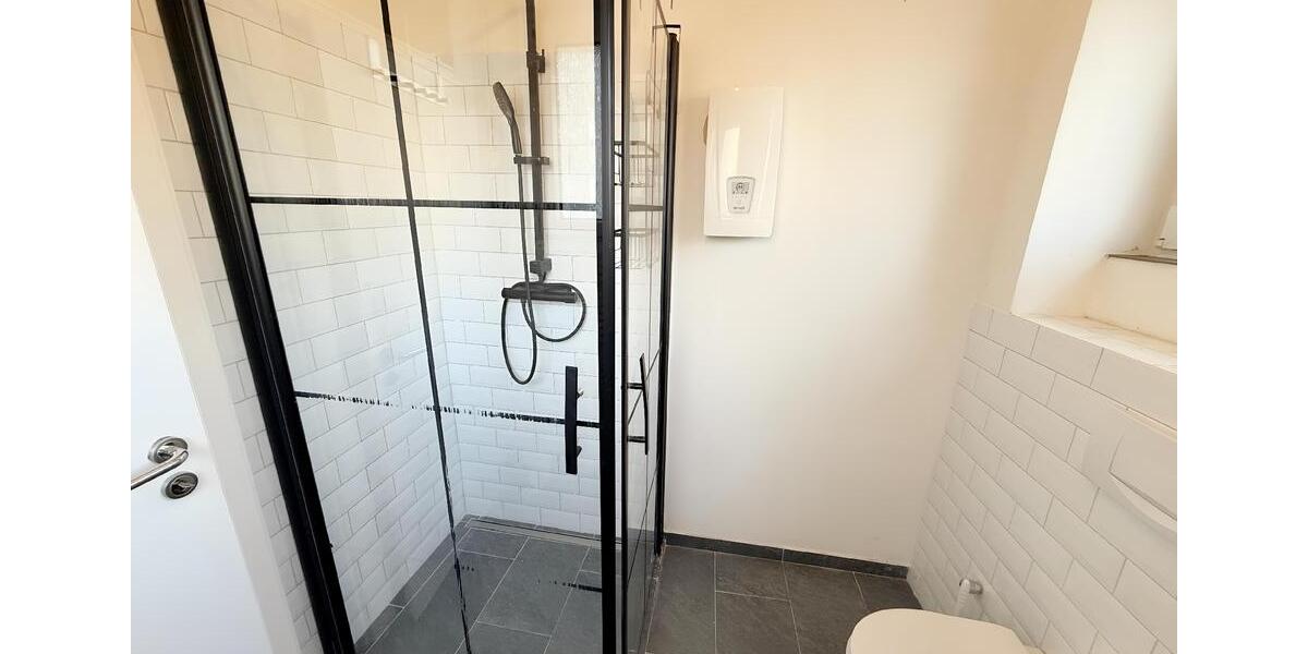 Reihenhaus Krefeld - 3.5 Zimmer, 139 m&sup2;, 990&euro; | Angebot:25183975