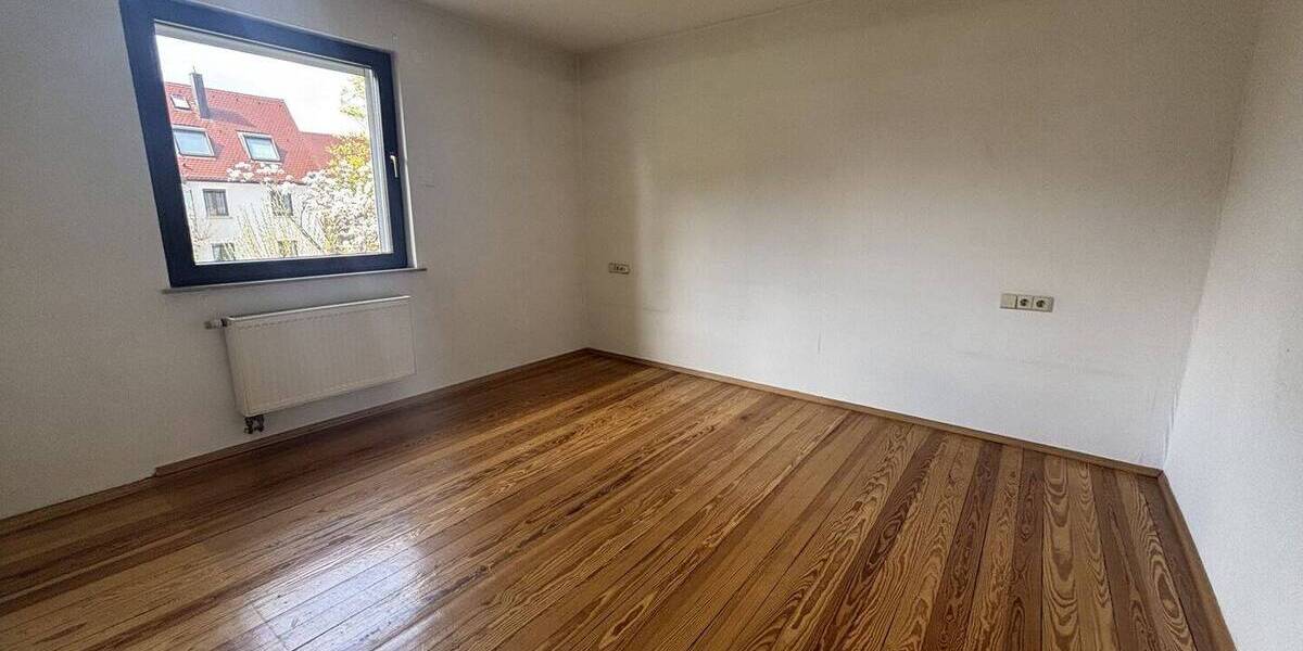 Doppelhaushälfte Stuttgart Luginsland - 6 Zimmer, 120 m&sup2;, 1.800&euro; | Angebot:26474790