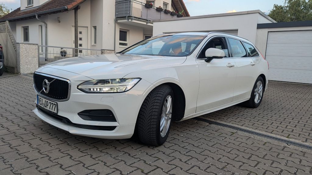 Volvo V90 115.500 km 22.600 &euro; Hagenbüchach 91469