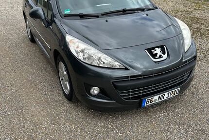 Peugeot 207 84.712 km 3.800 € Burgrieden 88483