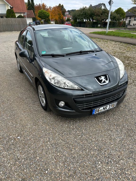 Peugeot 207 84.712 km 3.800 € Burgrieden 88483