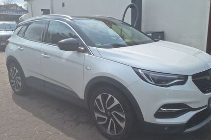 Opel Grandland (X) 134.000 km 11.400 &euro; Hamburg 22547