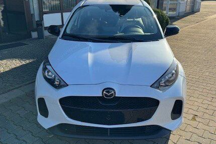 Mazda 2 8.759 km 19.990 &euro; Regensburg 93055