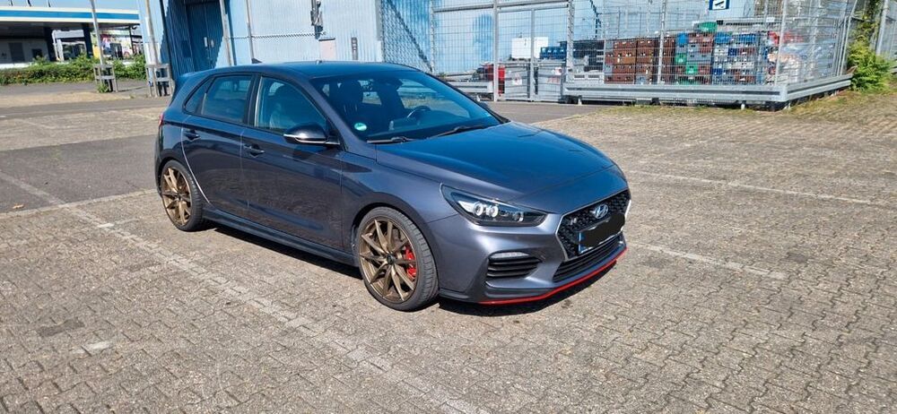 i30