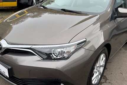 Toyota Corolla 167.823 km 9.950 € Schmallenberg 57392