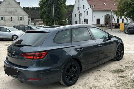 Seat Leon 106.000 km 12.750 &euro; Tuttlingen 78532