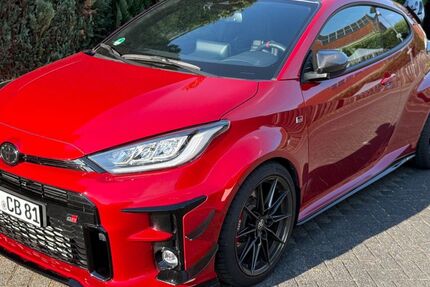 Toyota Yaris 9.500 km 38.400 &euro; Bergkamen 59192