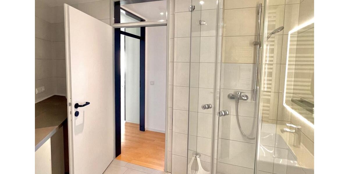 Dachgeschoßwohnung Bielefeld Heepen - 3 Zimmer, 114 m&sup2;, 1.254&euro; | Angebot:26332881