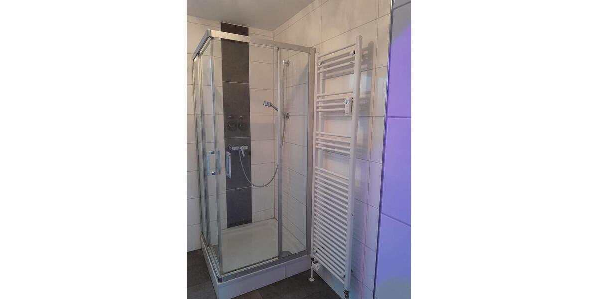 Einfamilienhaus Hannover Herrenhausen-Stöcken - 3 Zimmer, 90 m&sup2;, 900&euro; | Angebot:26412418