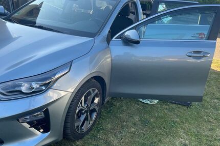 Kia ceed / Ceed 68.574 km 16.150 &euro; Greven 48268