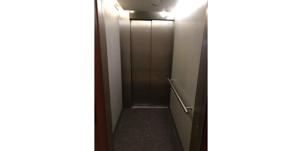 Etagenwohnung Zwickau-Marienthal Marienthal - 2 Zimmer, 66 m&sup2;, 69.000&euro; | Angebot:25747130