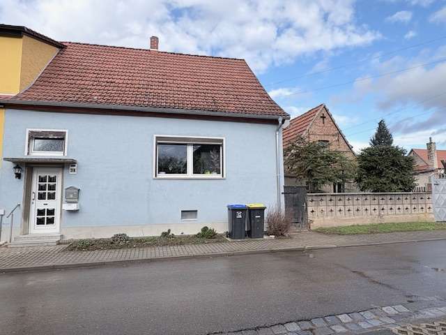 Einfamilienhaus Roßleben-Wiehe Wiehe - 4 Zimmer, 70 m&sup2;, 35.000&euro; | Angebot:25322011