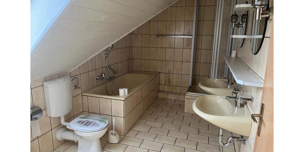 Dachgeschoßwohnung Bramsche - 4.5 Zimmer, 115 m&sup2;, 740&euro; | Angebot:26033140