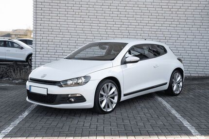 VW Scirocco 89.999 km 13.899 &euro; Minden 32427