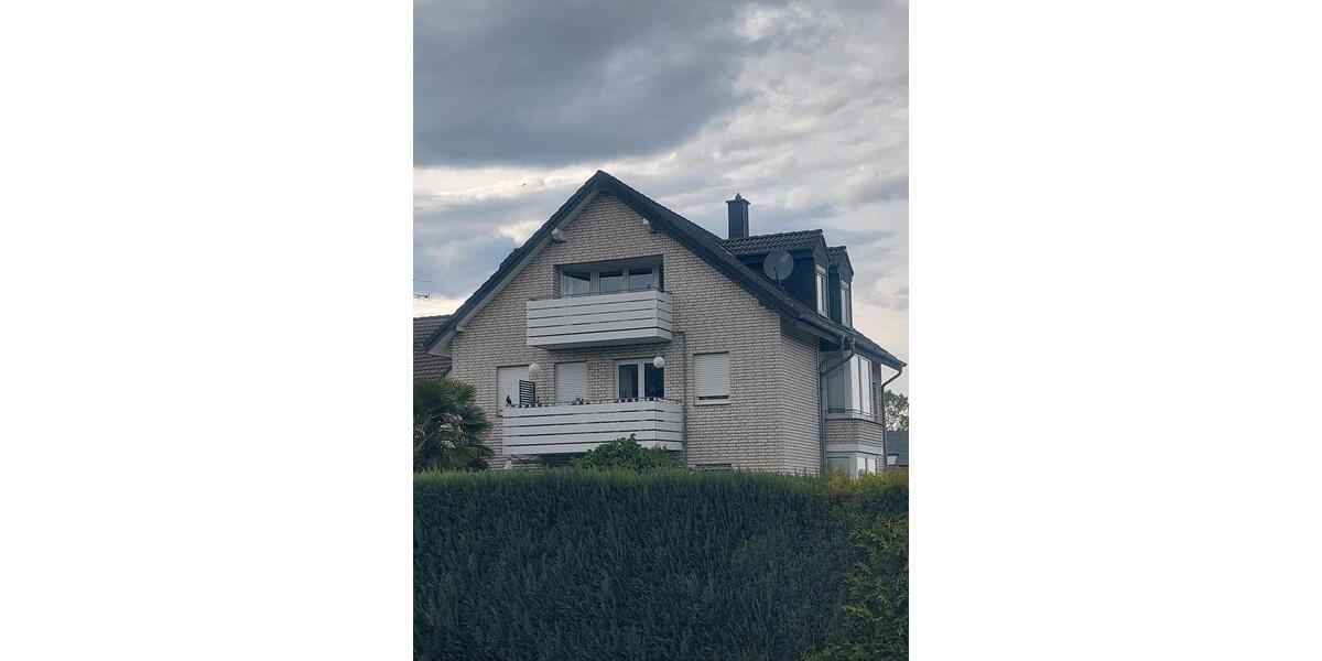 Dachgeschoßwohnung Bielefeld Jöllenbeck - 2 Zimmer, 63 m&sup2;, 620&euro; | Angebot:26397793