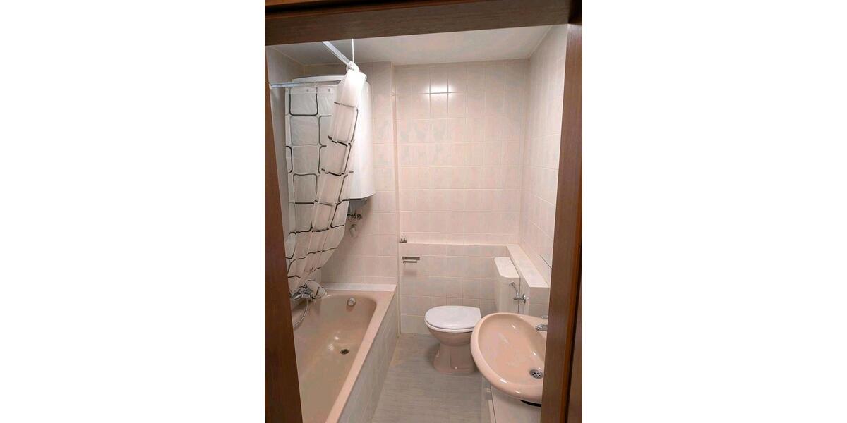 Dachgeschoßwohnung Dettingen unter Teck - 1 Zimmer, 30 m&sup2;, 119.000&euro; | Angebot:26846748