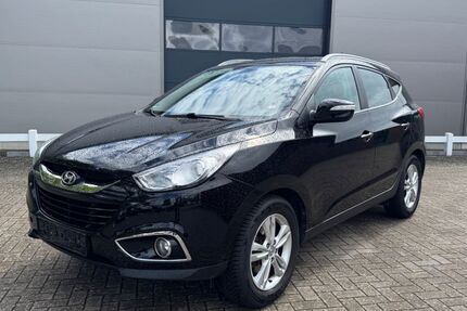Hyundai ix35 100.500 km 8.599 &euro; Ganderkesse 27777