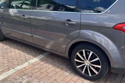 Ford S-Max 216.000 km 2.500 &euro; Fulda 36041
