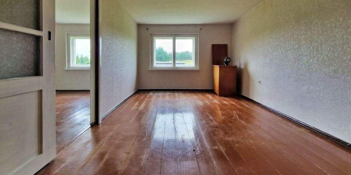 Einfamilienhaus Strahwalde Strahwalde - 7 Zimmer, 160 m&sup2;, 79.000&euro; | Angebot:25246727
